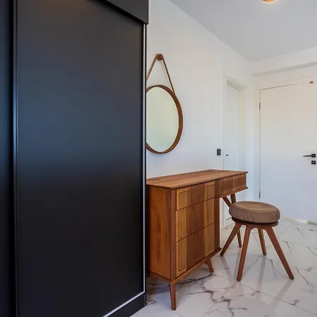 Kanada Ovacik 페티예