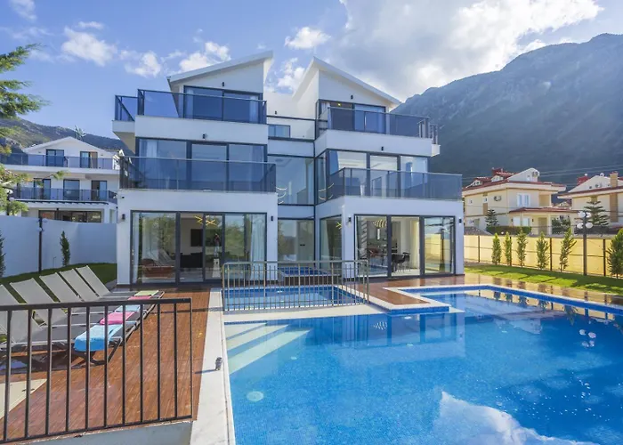 Kanada Ovacik Villa *