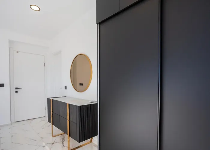 Kanada Ovacik Vila *