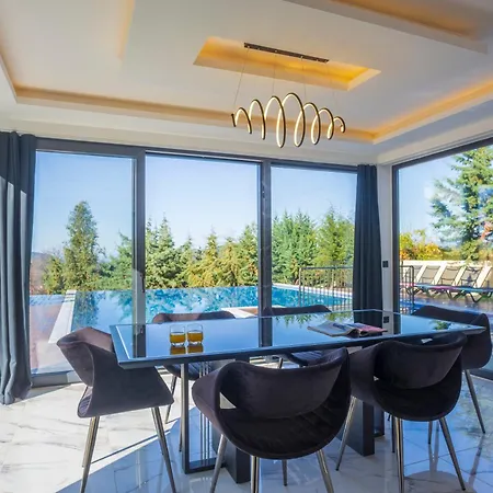 فيلة Kanada Ovacik